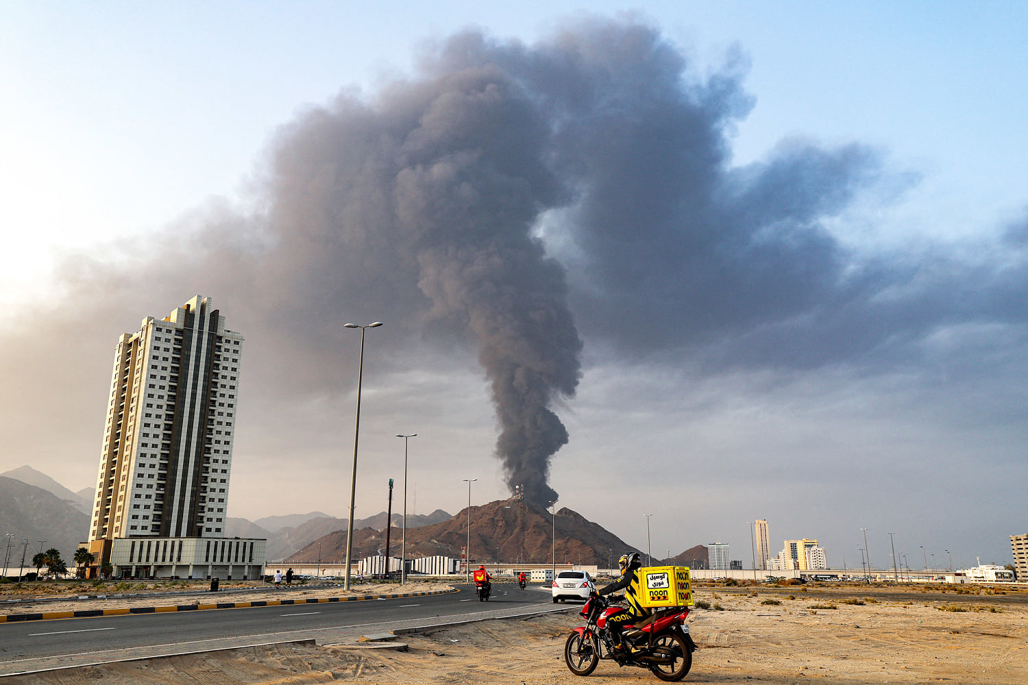 Iran's retaliation is forcing Gulf nations into a stark choice: Stay out or join the fight