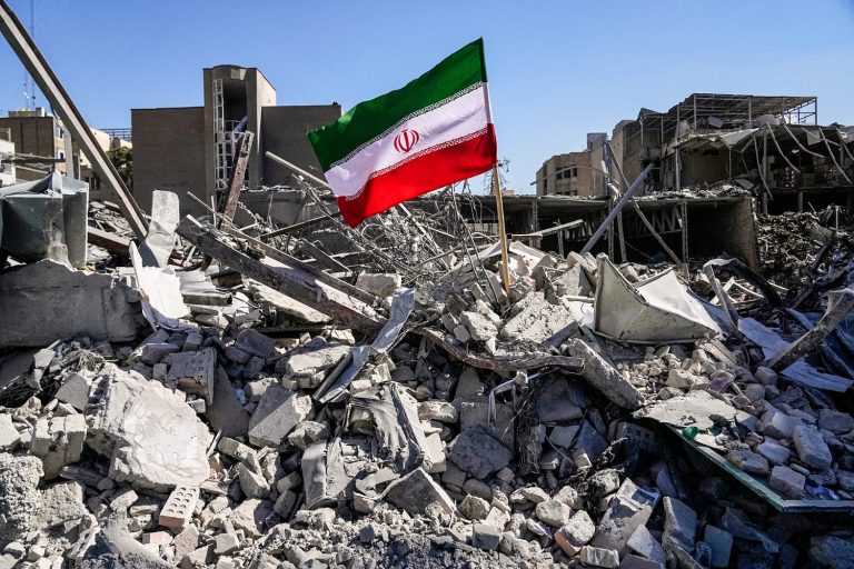 'Either freedom or death': Young Iranian man says he's willing to die for democracy