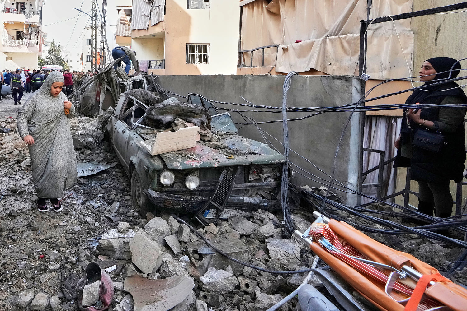 Fears of an all out Israeli invasion mount in Lebanon