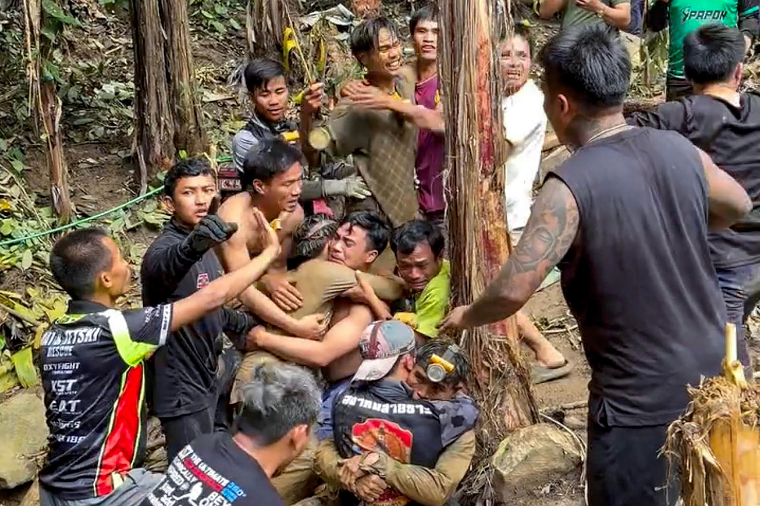 Laos cave survivor recounts days trapped in dark, flooded cave